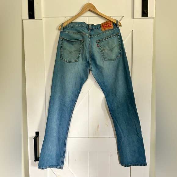Levi’s Jeans 👖 - Picture 1 of 3
